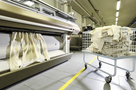纺织品工厂图片