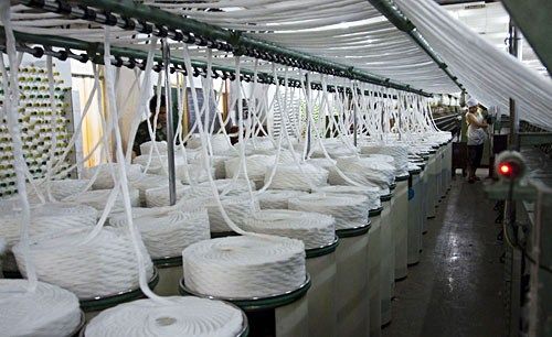 传湖州20家纺织厂抱团停工